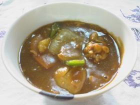 テンペ入りカレー
