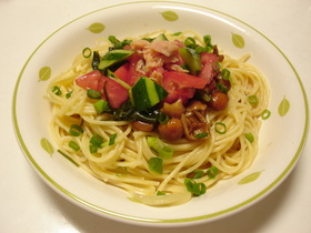 なめことメカブ入り☆和風夏パスタ♪
