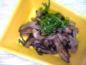 大葉にんにく醤油で干し茄子炒め