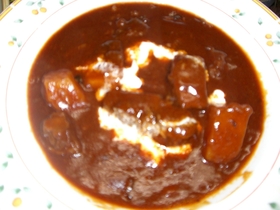 お肉トロットロ！洋食屋のビーフシチュー