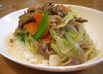 牛肉とたっぷり野菜のあんかけ丼（中華丼）