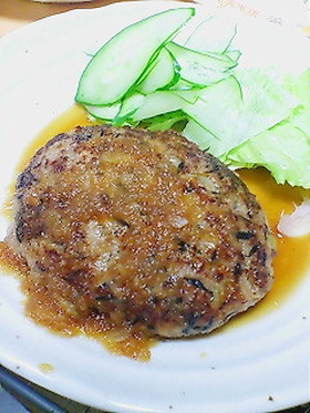 オニオンソースの和風ハンバーグ