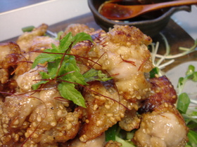 ゆずこしょうソースの胡麻鶏揚げ
