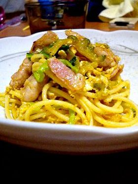 ゴーヤのカレーカルボナーラ（大人）風