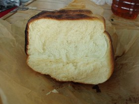 キャンプで簡単パン作り☆え~飯ごうでパン