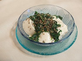 簡単☆美味なり♪ゴマ風味☆モロヘイヤ豆腐