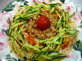 ＊納豆＋キムチそうめん＊