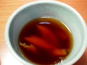 椎茸入り麺つゆ