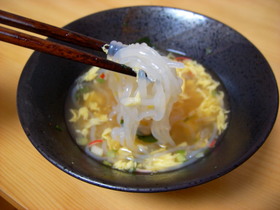 夜食やちょこっと食べたい時に♪しらたき麺