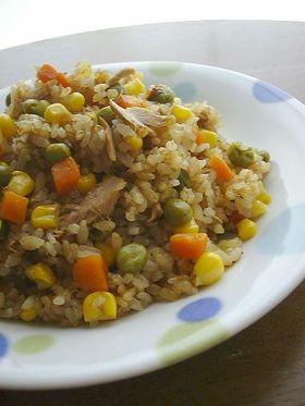 炊飯器で簡単~炊き込みカレーピラフ✿