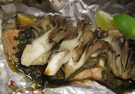 絶品秋味！大葉にんにく醤油で鮭のホイル焼