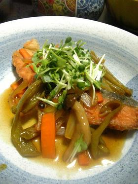 サッパリ美味しい♪秋鮭の甘酢あんかけ