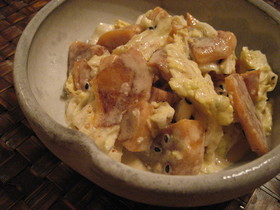 秋ﾀﾞﾖ！柿と白菜のサラダ