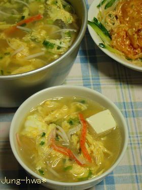 ふんわり卵の具沢山中華風スープ