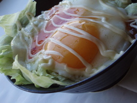 簡単！スイートな目玉丼★