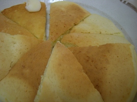ポンデ・もっちりチーズホットケーキ