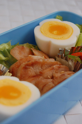 お弁当に♪ちょっと可愛いお花たまご