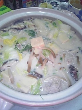 ヘルシー☆あったか豆乳鍋♪