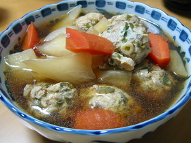 大根と人参と鶏団子の煮物