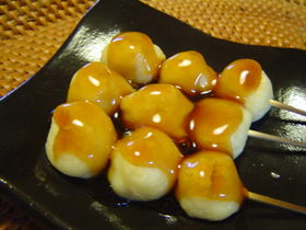 豆腐でもちもちみたらし団子