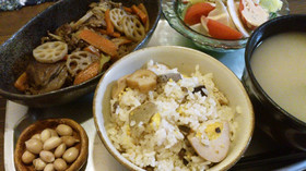 おでんの残ったダシ汁＆具で炊き込みごはん