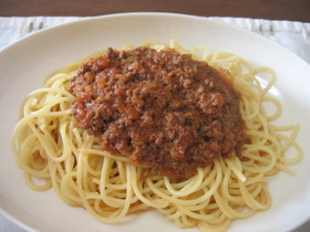 簡単！ミートソースでスパゲティー