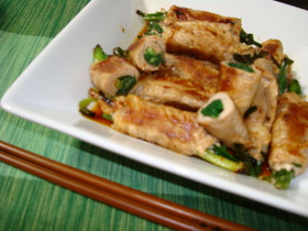 超簡単☆豚肉のニラ巻き~ピリ辛ソース~