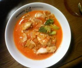 はまっちゃう♪チーズ風味チキントマト煮込