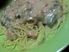 サーモンクリームパスタ
