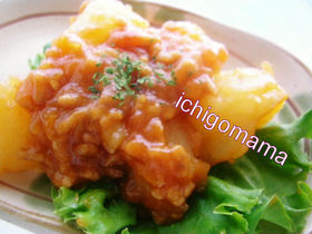ジャガイモとひき肉のトマト煮