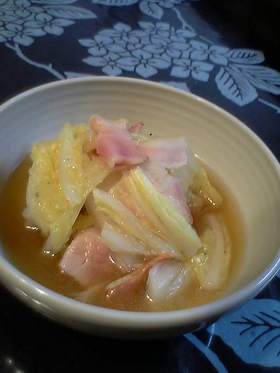 白菜のベーコン煮