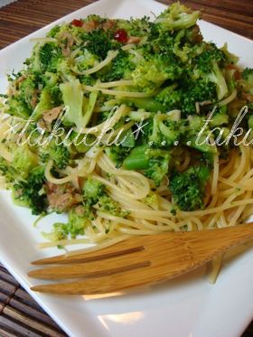 ツナそぼろとブロッコリーのパスタ