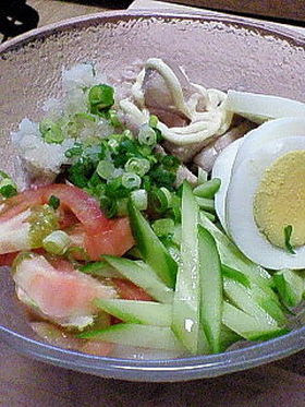 簡単!!うまい!! サラダうどん゚・。♥