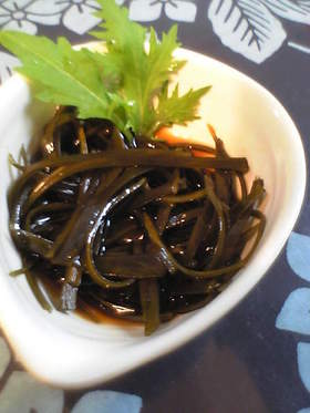 昆布だけ♪のちゅるりん♪こんぶ♪