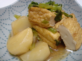 かぶと厚揚げの煮物
