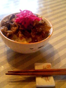 大葉にんにく醤油で牛丼～♫
