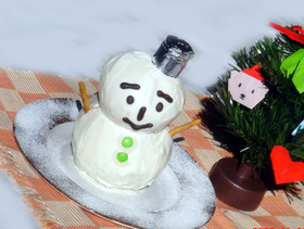 ☆クリスマス☆キュートな雪だるまのケーキ