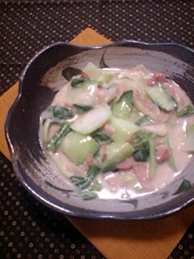 ターサイ(又は青梗菜)中華ミルク炒め