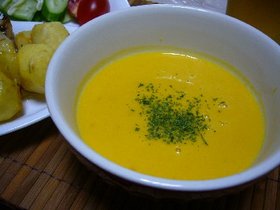 パンプキンスープでほっこりと♪