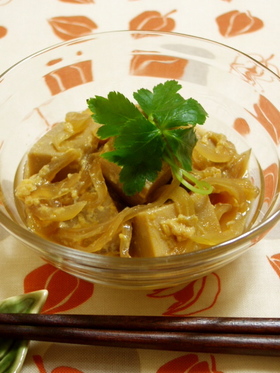 高野豆腐と玉葱の玉子とじ
