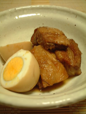 ウーロン茶で柔らかとろとろ～角煮