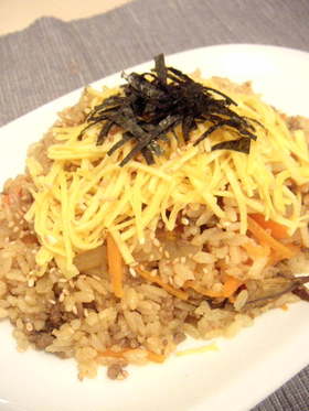 韓国風の炊き込みご飯！