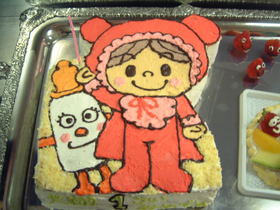 あかちゃんまんとみるくぼうやのケーキ♪