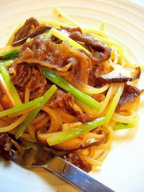 ネギとしぐれ煮の旨みパスタ。