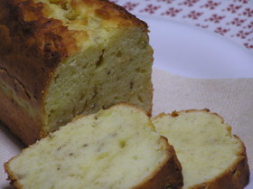 ふんわり軽いバナナケーキ