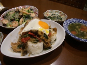 DXガパオ☆バジルと挽肉のぴり辛混ぜご飯