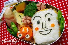 しょくぱんまん様弁当(キャラ弁)