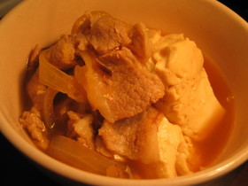 豚でもおいしい♪肉豆腐
