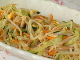 もやしの中華風サラダ
