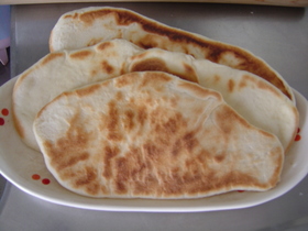 我が家のカレーにナン！